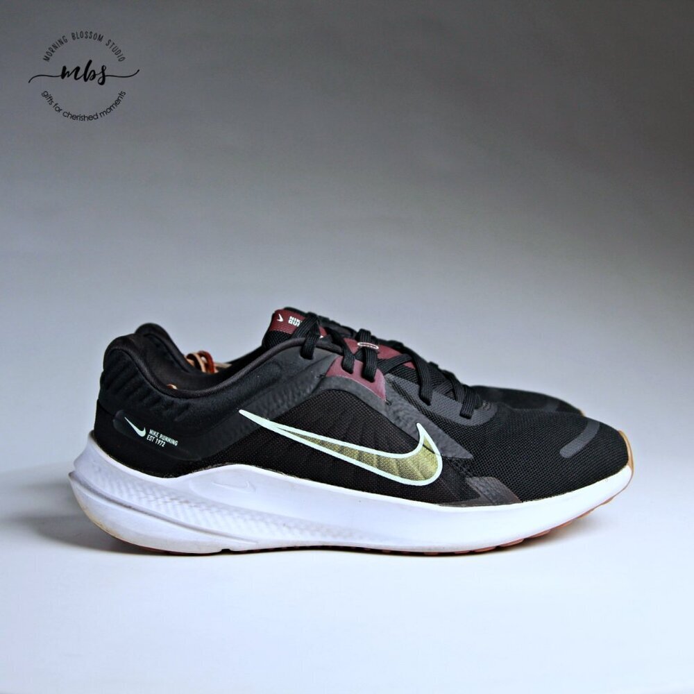 Nike Quest‎ 5 Road Running Shoes Black Women 11